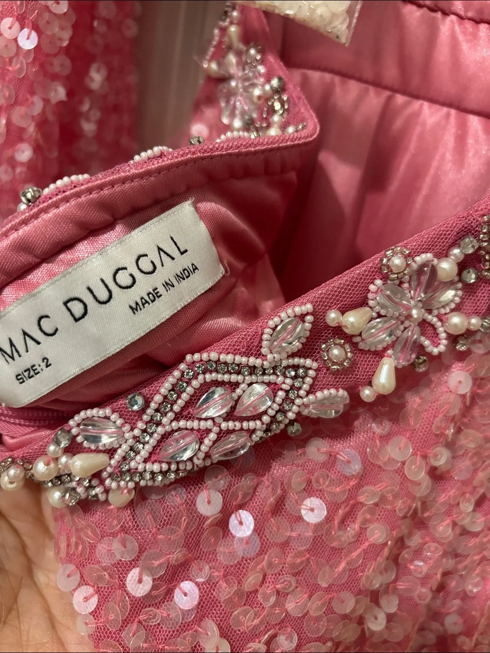 BRAND NEW Mac Duggal Sequined Pink Gown size 2. SOLD OUT SIZE $598 RETAIL - Picture 6 of 7